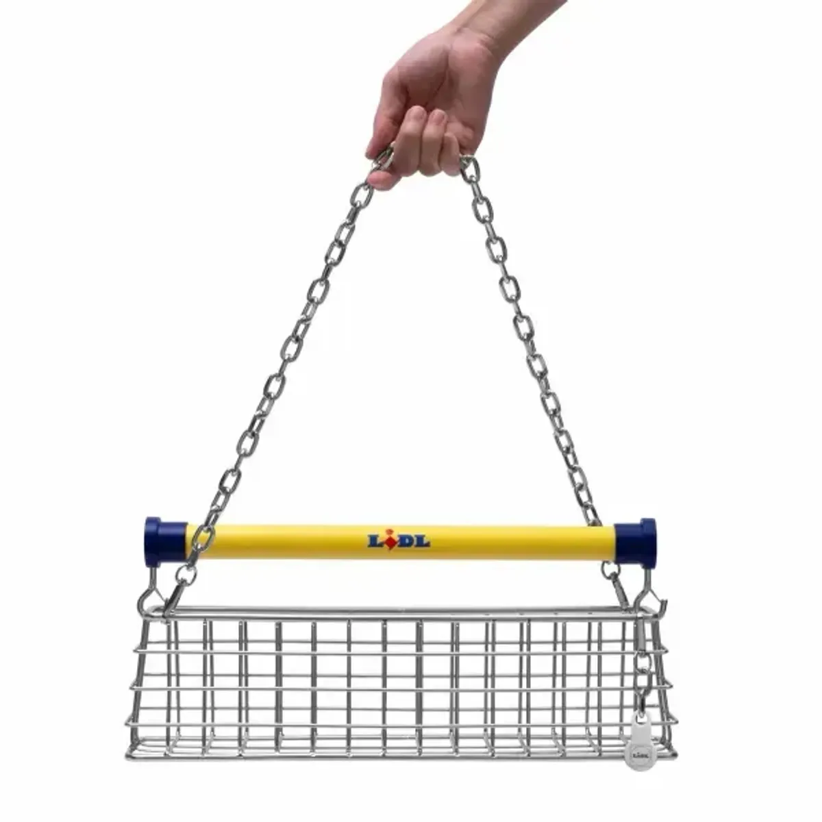 LIDL — Taška z nákupního košíku na Fashion Week